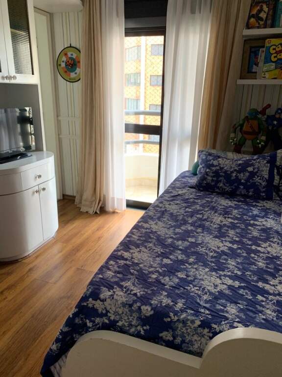 Apartamento à venda com 3 quartos, 124m² - Foto 10