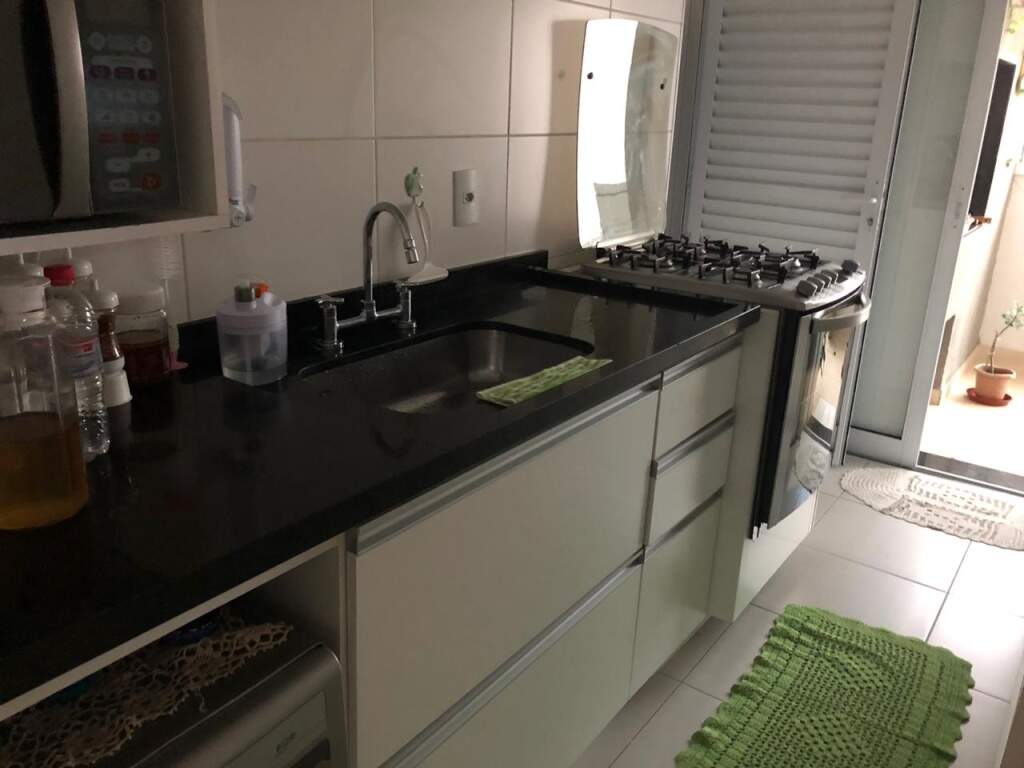 Apartamento à venda com 2 quartos, 95m² - Foto 17