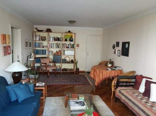 Apartamento à venda com 3 quartos, 111m² - Foto 2