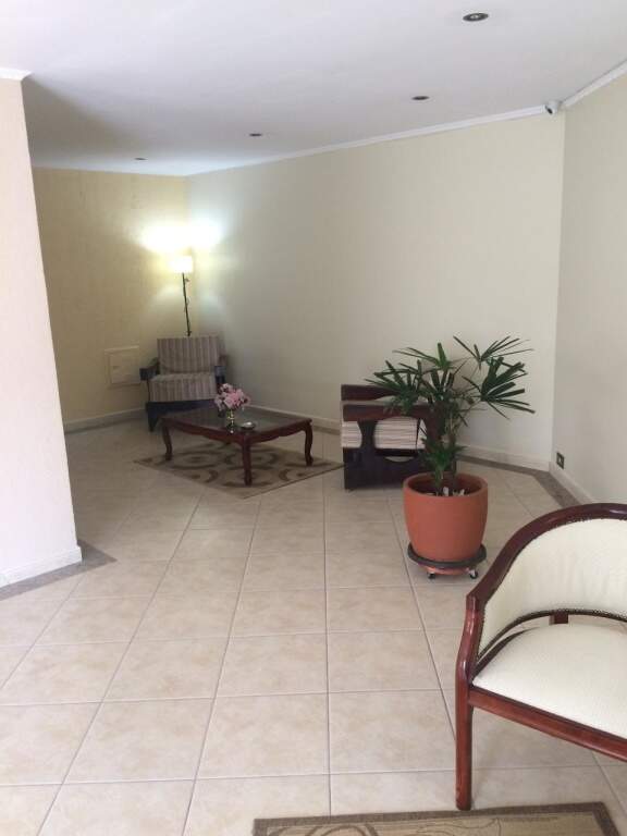 Apartamento à venda com 2 quartos, 72m² - Foto 10