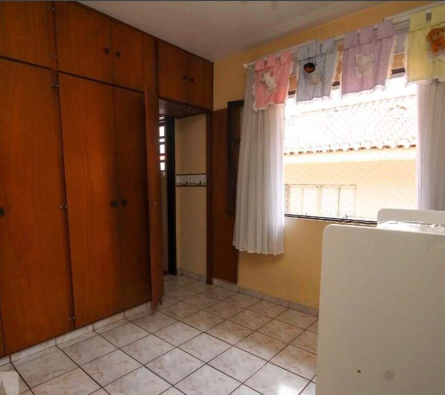 Sobrado à venda com 5 quartos, 347m² - Foto 19