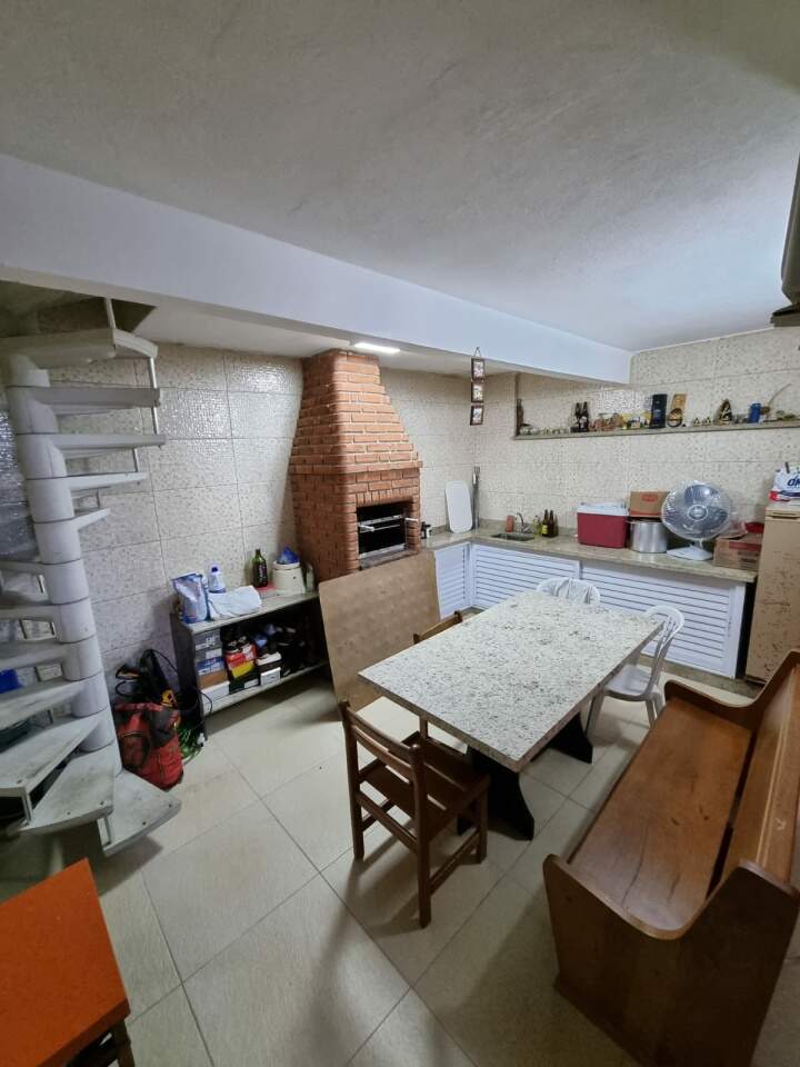 Sobrado à venda com 2 quartos, 111m² - Foto 41