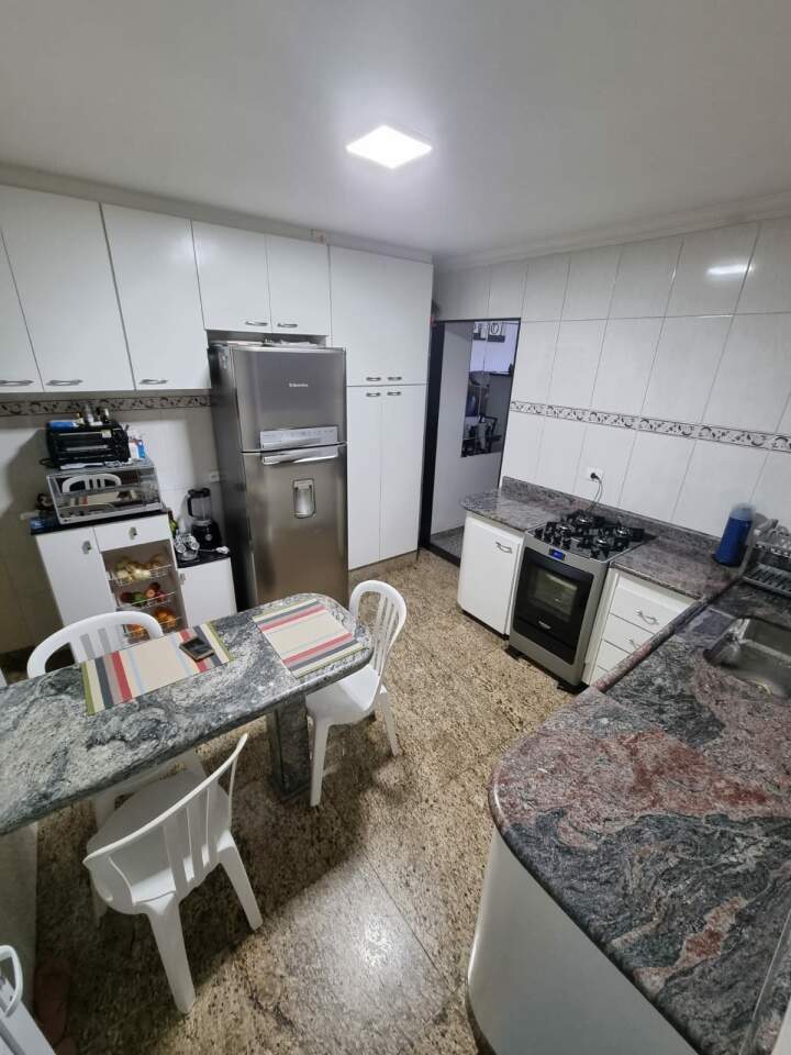 Sobrado à venda com 2 quartos, 111m² - Foto 31