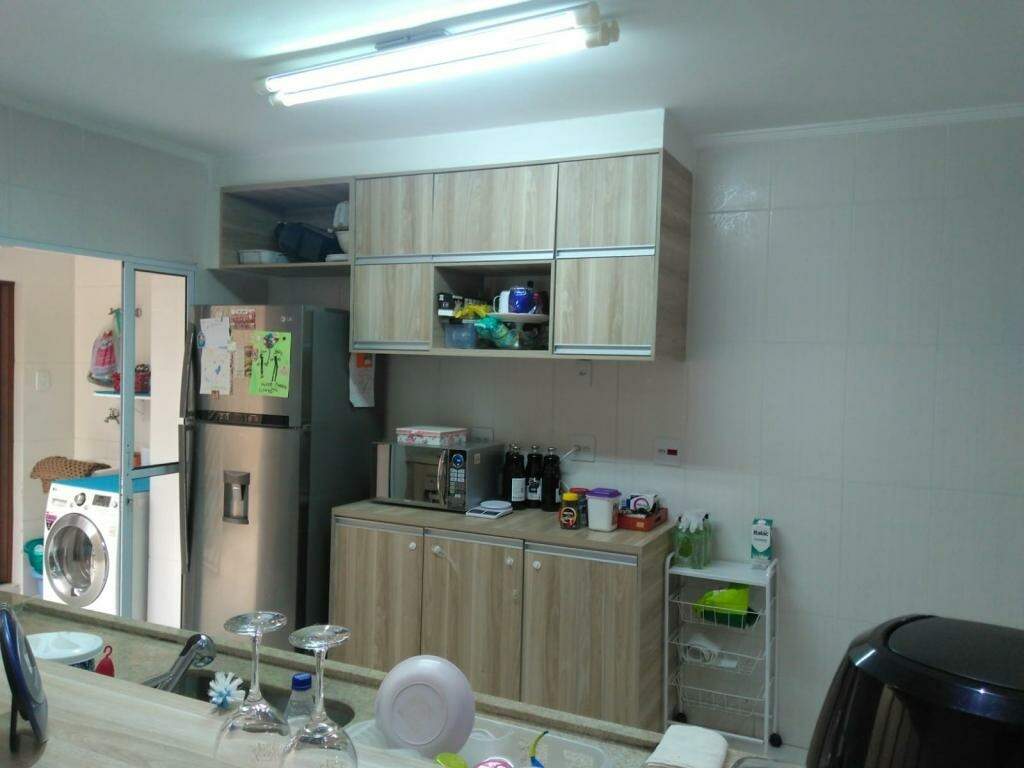 Sobrado à venda com 3 quartos, 200m² - Foto 17