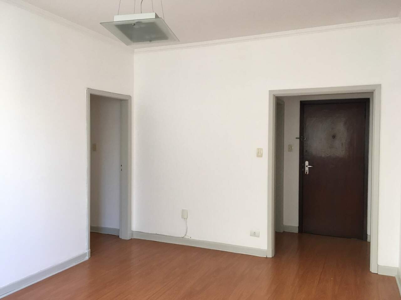 Apartamento à venda com 2 quartos, 85m² - Foto 1