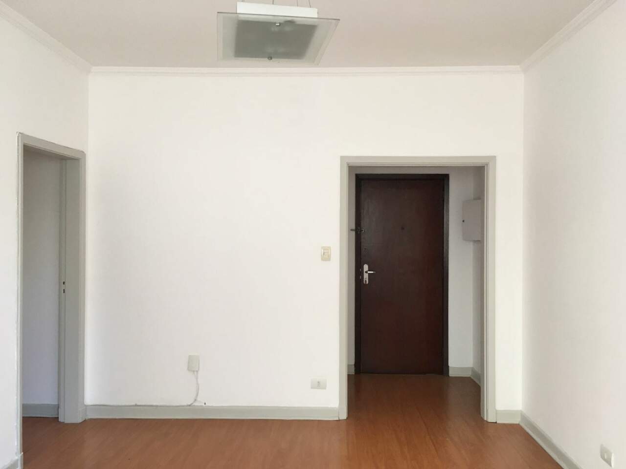 Apartamento à venda com 2 quartos, 85m² - Foto 2