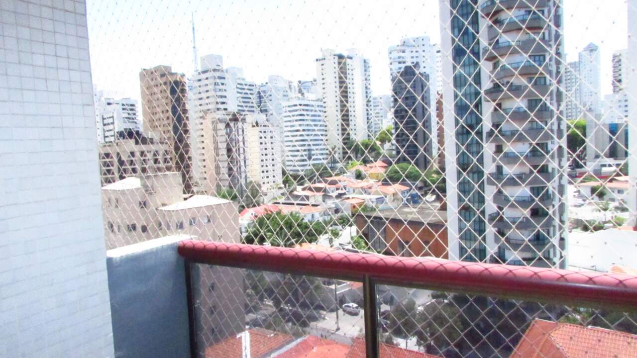 Apartamento à venda com 3 quartos, 226m² - Foto 14