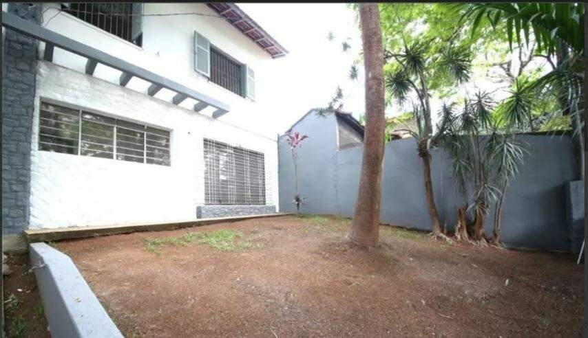 Sobrado à venda com 3 quartos, 140m² - Foto 4