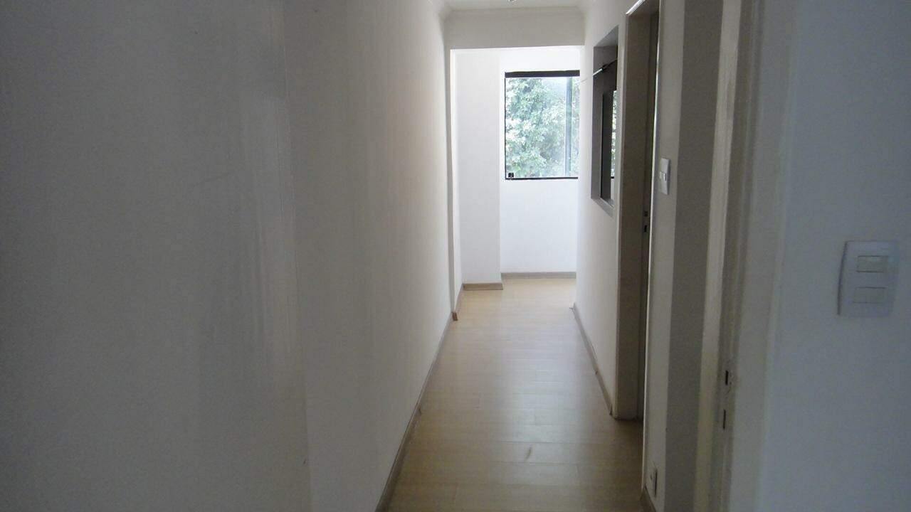 Sobrado à venda com 3 quartos, 100m² - Foto 3