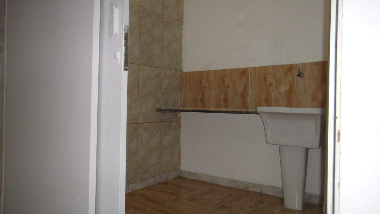 Sobrado à venda com 3 quartos, 100m² - Foto 8