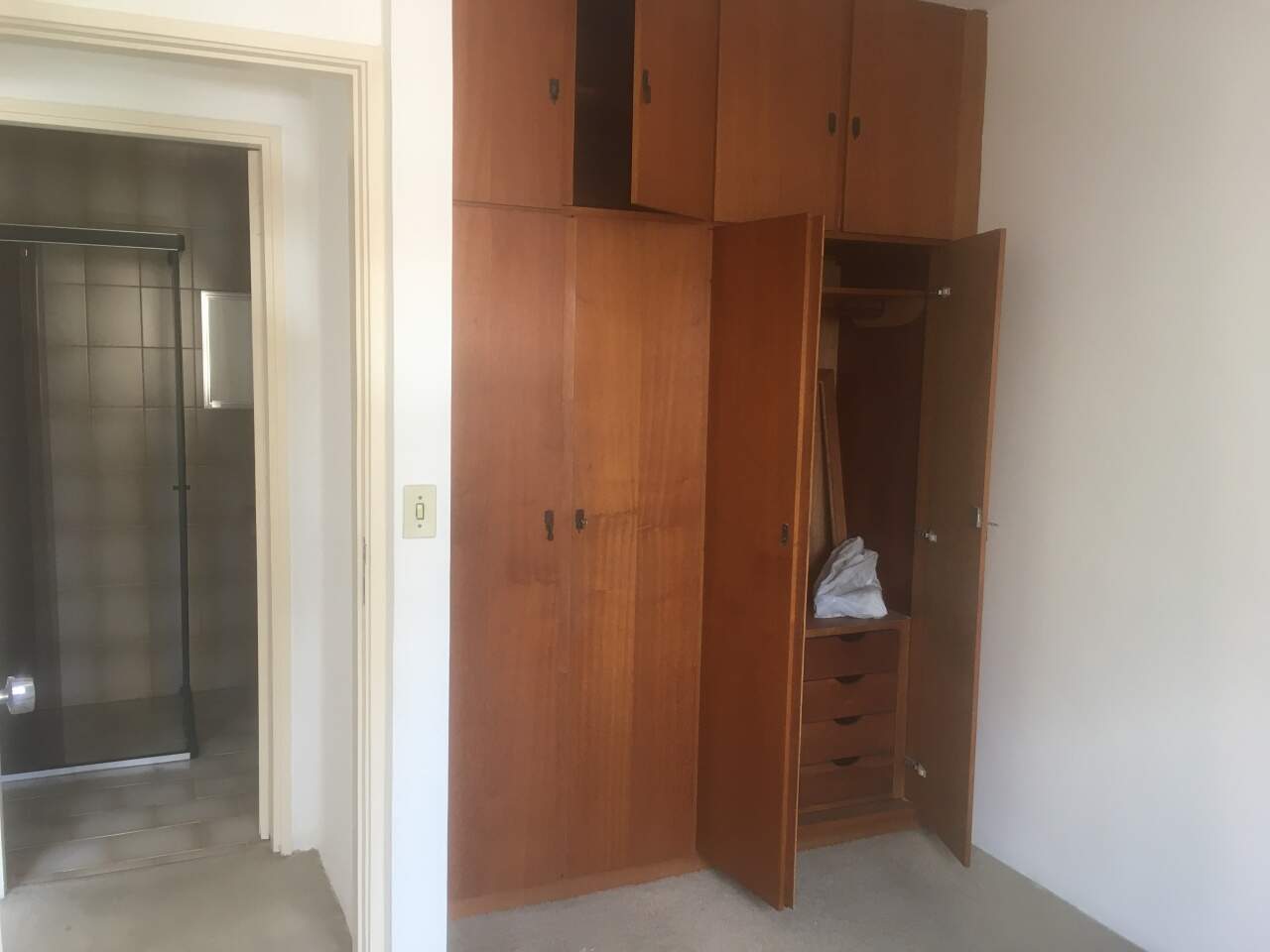 Apartamento à venda com 1 quarto, 43m² - Foto 5