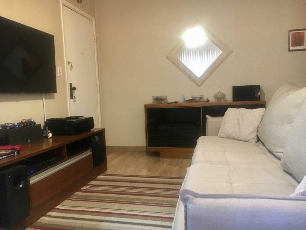 Apartamento à venda com 2 quartos, 75m² - Foto 3