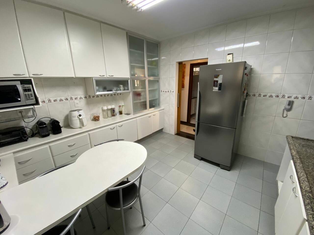 Apartamento à venda com 3 quartos, 122m² - Foto 7