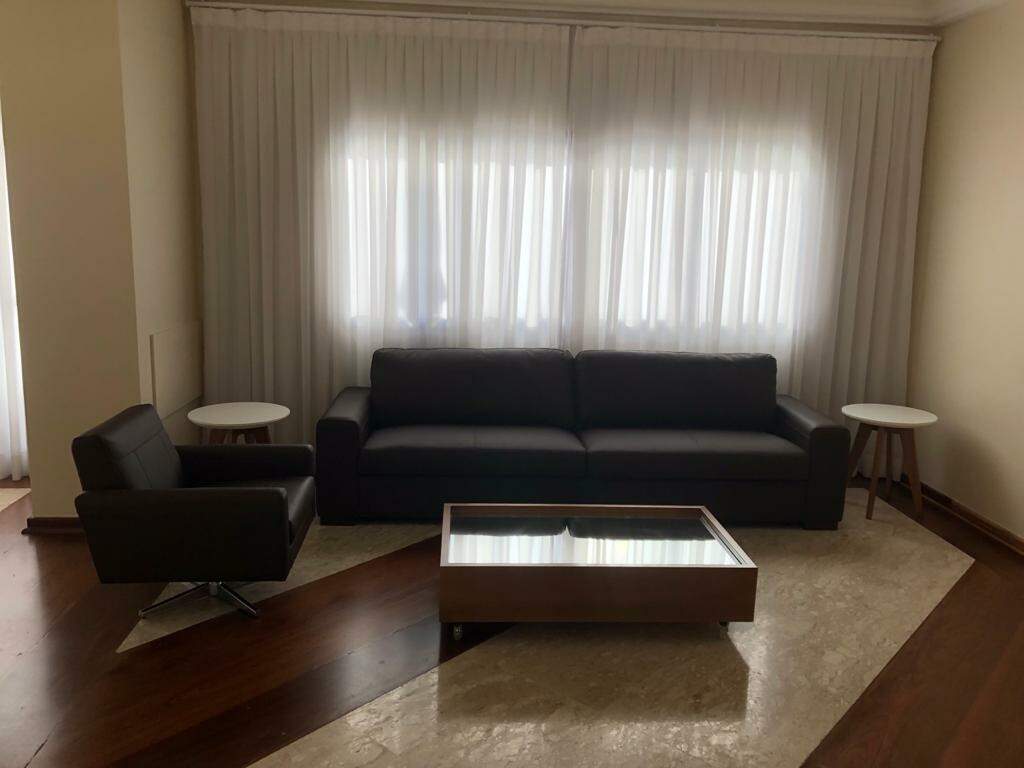 Apartamento à venda com 3 quartos, 240m² - Foto 13