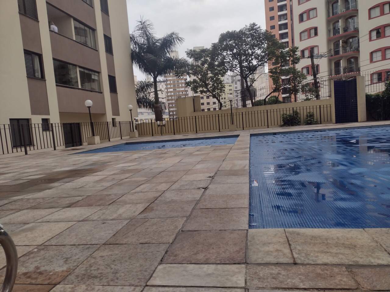 Apartamento à venda com 2 quartos, 68m² - Foto 28