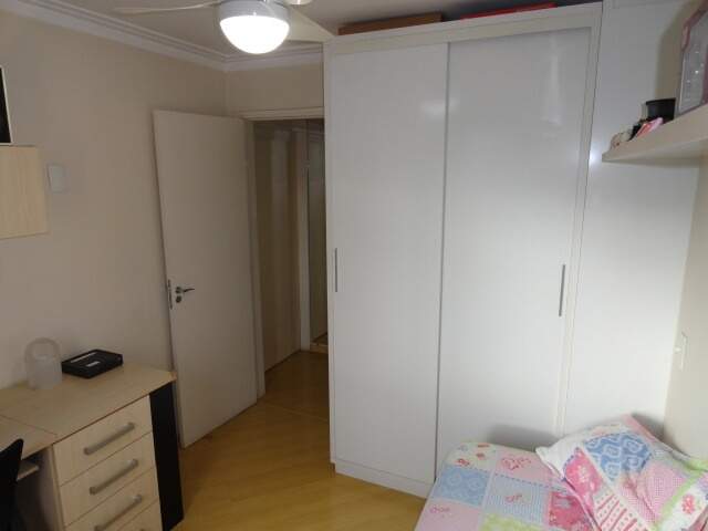 Apartamento à venda com 2 quartos, 62m² - Foto 14