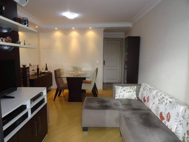 Apartamento à venda com 2 quartos, 62m² - Foto 1