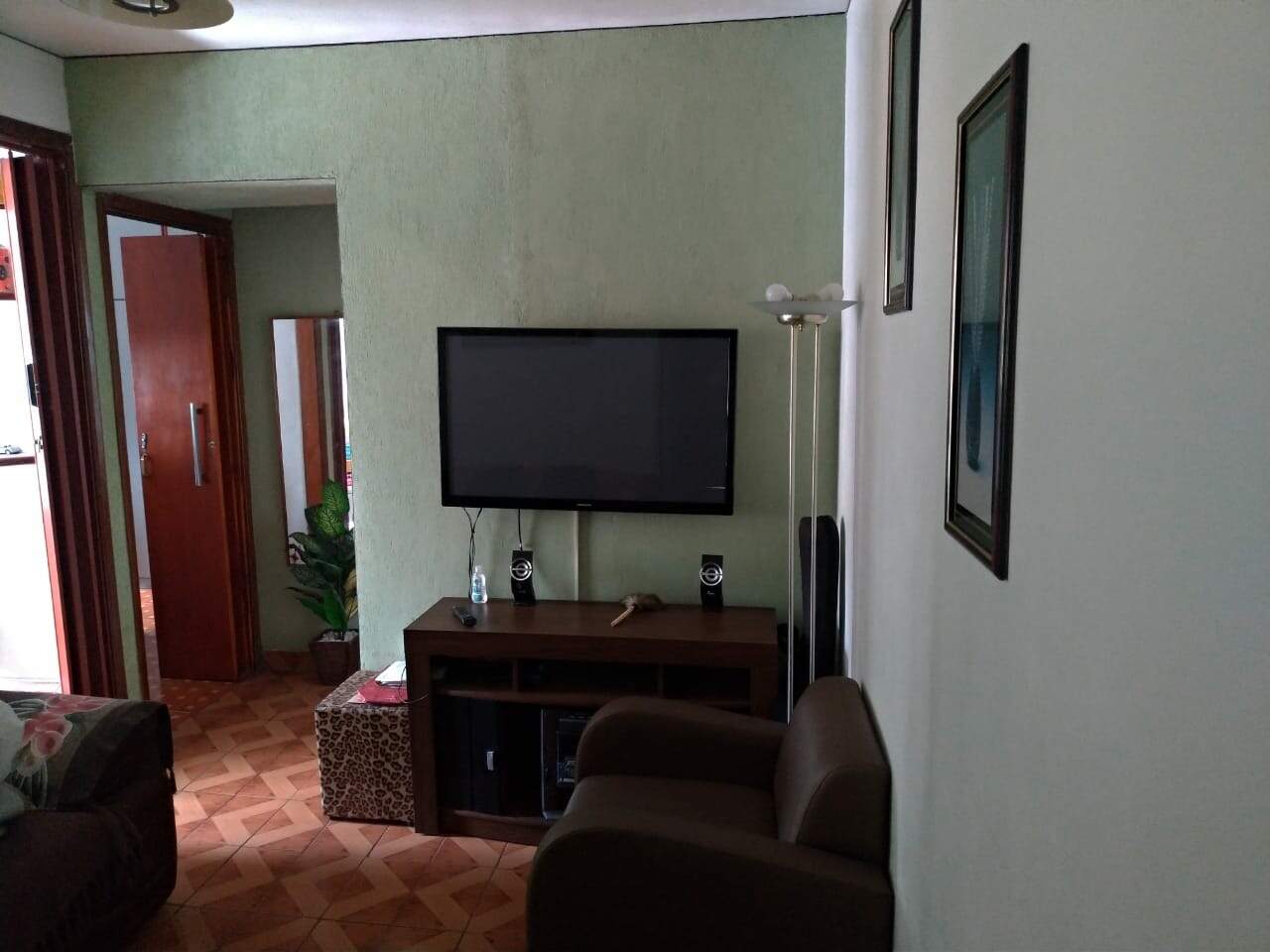 Apartamento à venda com 1 quarto, 61m² - Foto 2