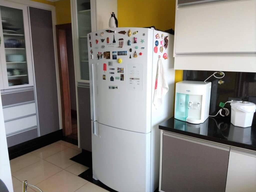 Apartamento à venda com 3 quartos, 170m² - Foto 9