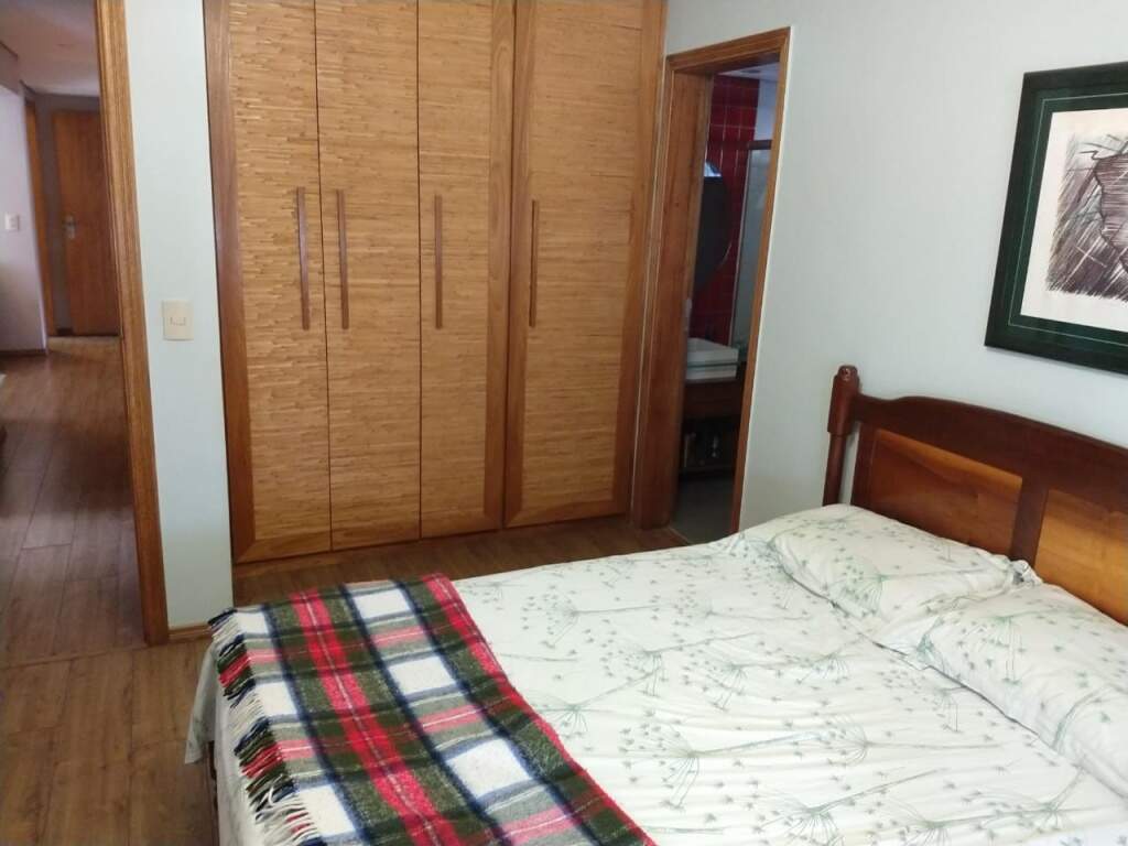 Apartamento à venda com 3 quartos, 170m² - Foto 12