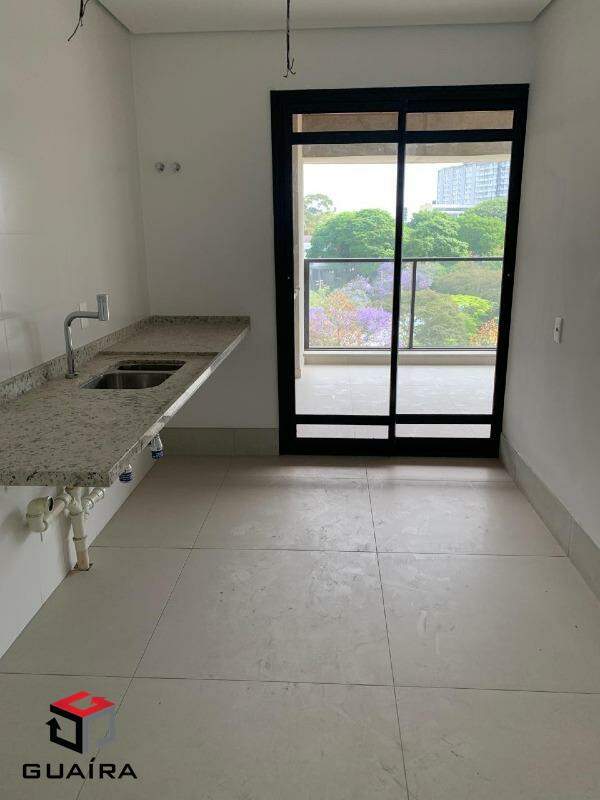 Apartamento à venda com 3 quartos, 171m² - Foto 8