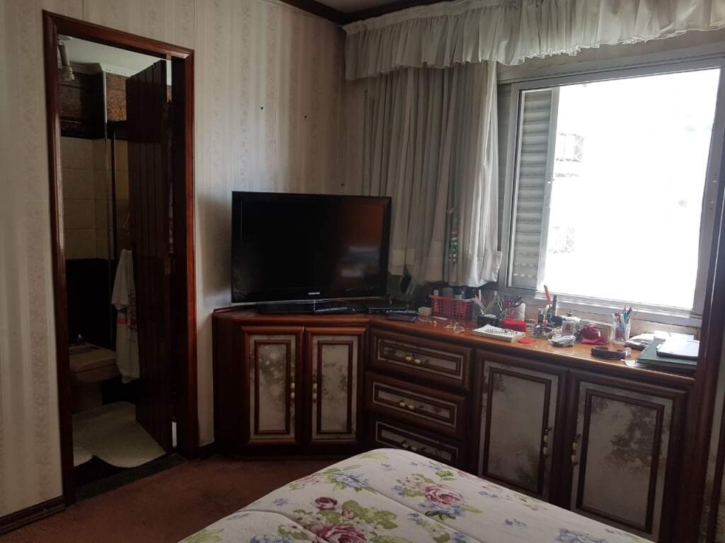 Apartamento à venda com 4 quartos, 136m² - Foto 4