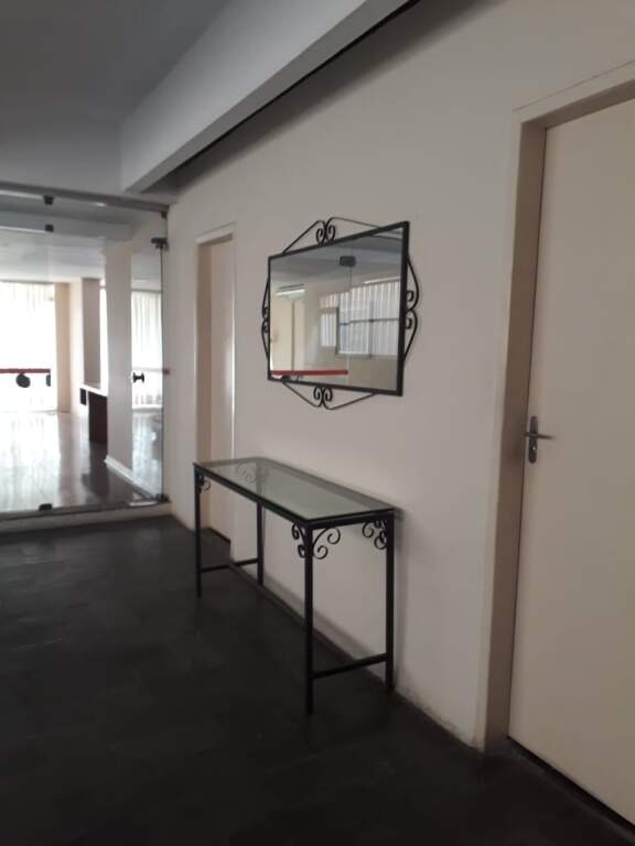 Apartamento à venda com 2 quartos, 98m² - Foto 31