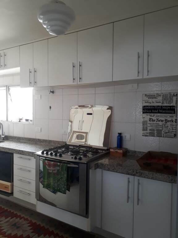 Apartamento à venda com 2 quartos, 98m² - Foto 2