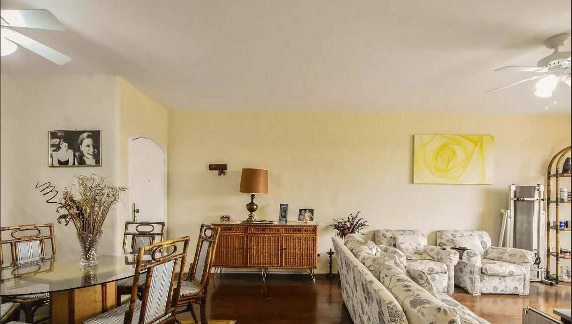 Apartamento à venda com 3 quartos, 140m² - Foto 2