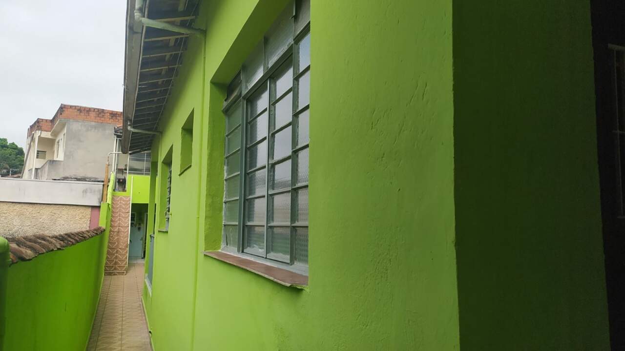 Sobrado à venda com 6 quartos, 260m² - Foto 29