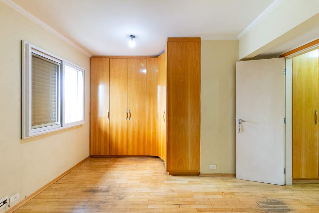 Apartamento à venda com 3 quartos, 105m² - Foto 11