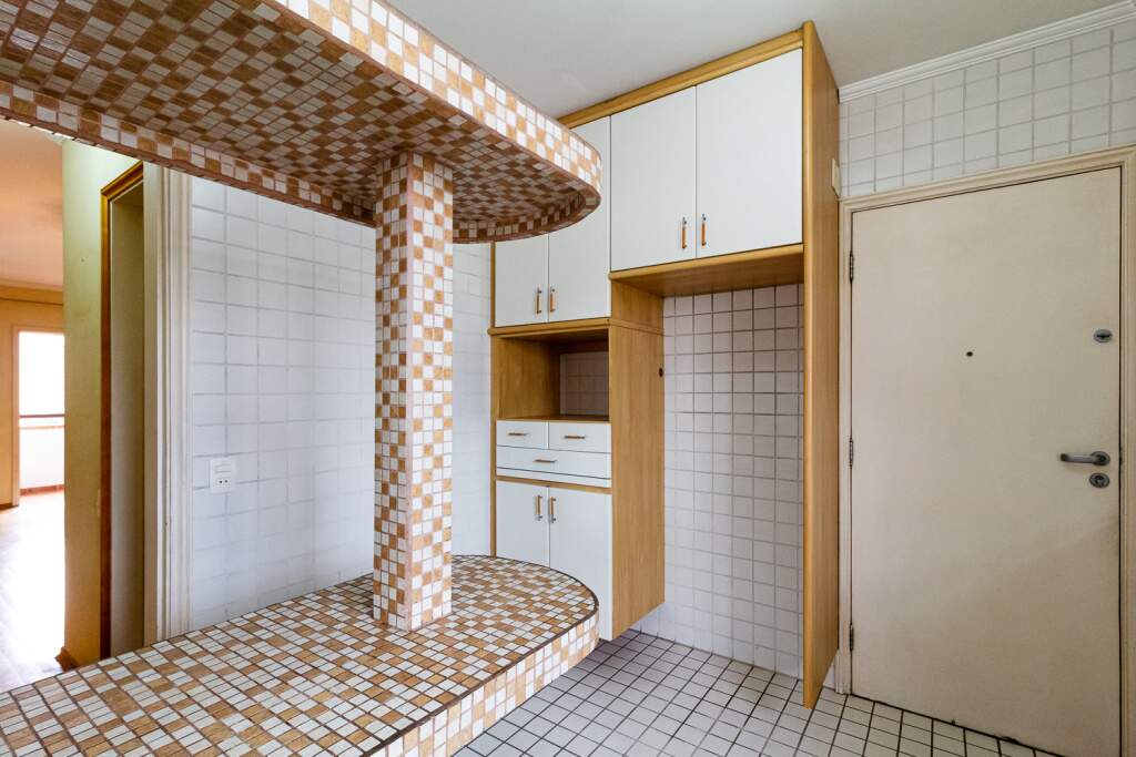 Apartamento à venda com 3 quartos, 105m² - Foto 20