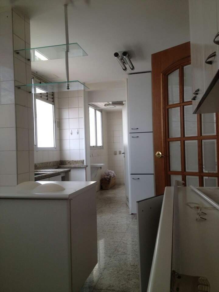 Apartamento à venda com 4 quartos, 157m² - Foto 10