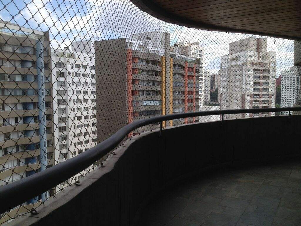 Apartamento à venda com 4 quartos, 157m² - Foto 5