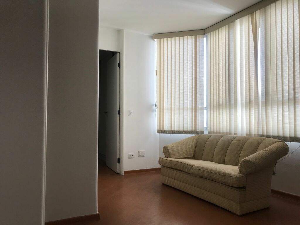 Apartamento à venda com 4 quartos, 157m² - Foto 6