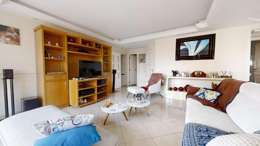 Apartamento à venda com 2 quartos, 160m² - Foto 3