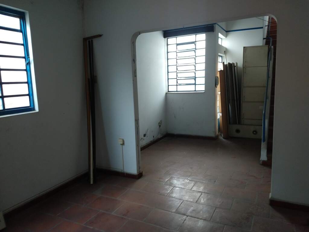 Sobrado à venda com 3 quartos, 180m² - Foto 3