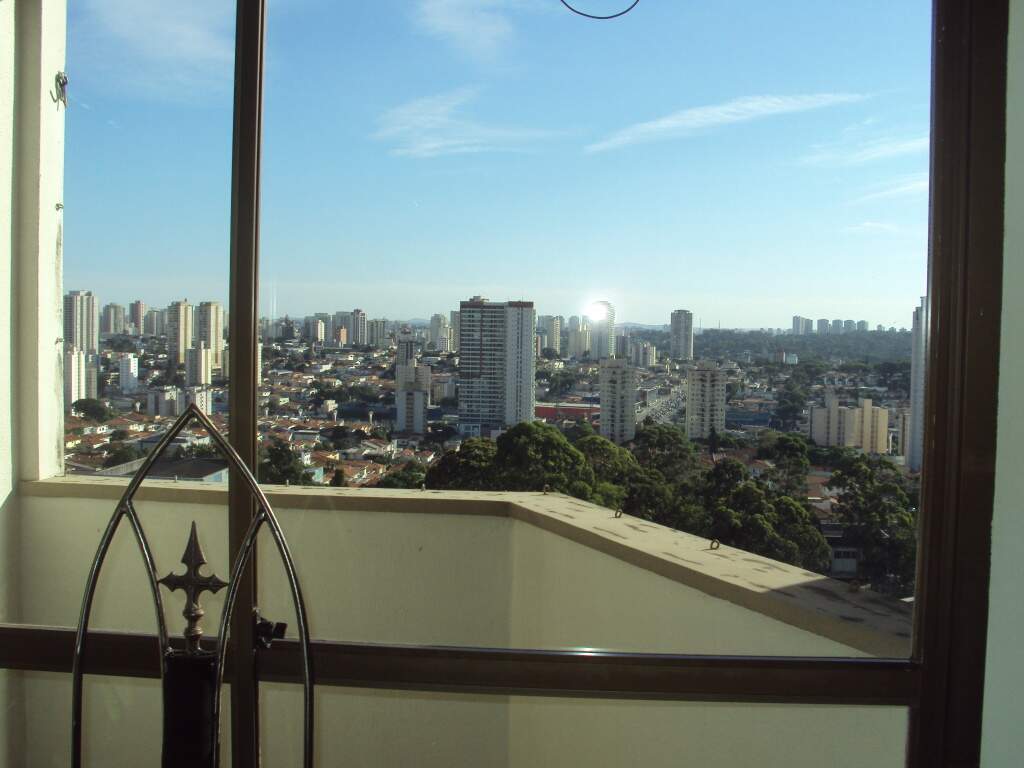 Apartamento à venda com 2 quartos, 65m² - Foto 3