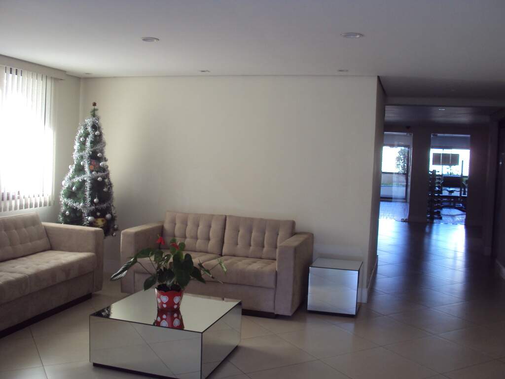 Apartamento à venda com 2 quartos, 65m² - Foto 1