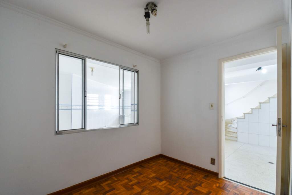 Sobrado à venda com 3 quartos, 200m² - Foto 6