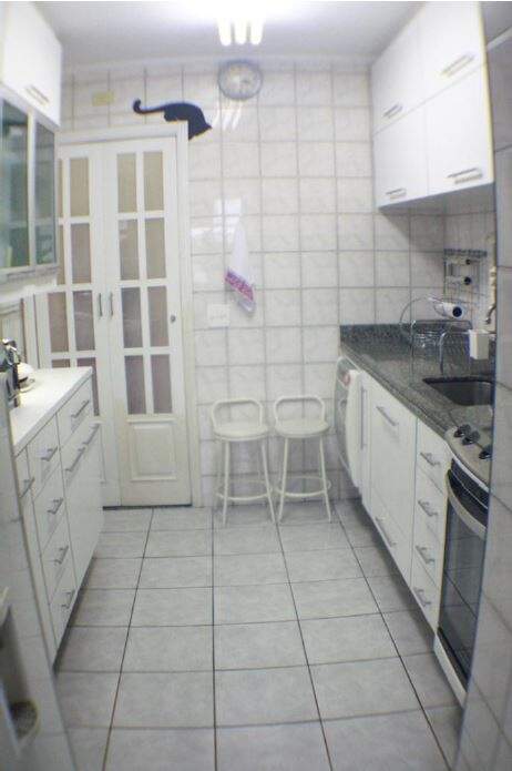 Apartamento à venda com 3 quartos, 80m² - Foto 10