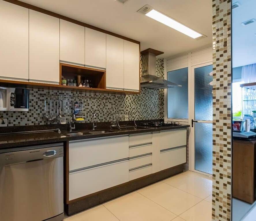 Apartamento à venda com 3 quartos, 230m² - Foto 40