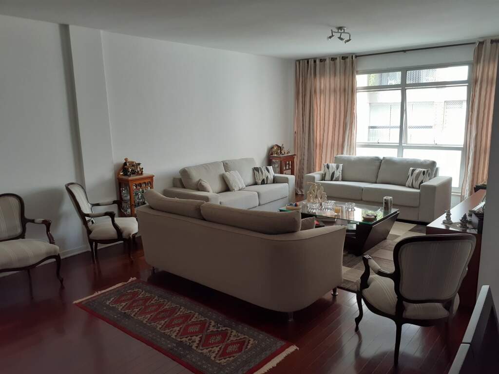 Apartamento à venda com 3 quartos, 138m² - Foto 2