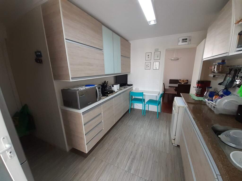 Apartamento à venda com 3 quartos, 138m² - Foto 12