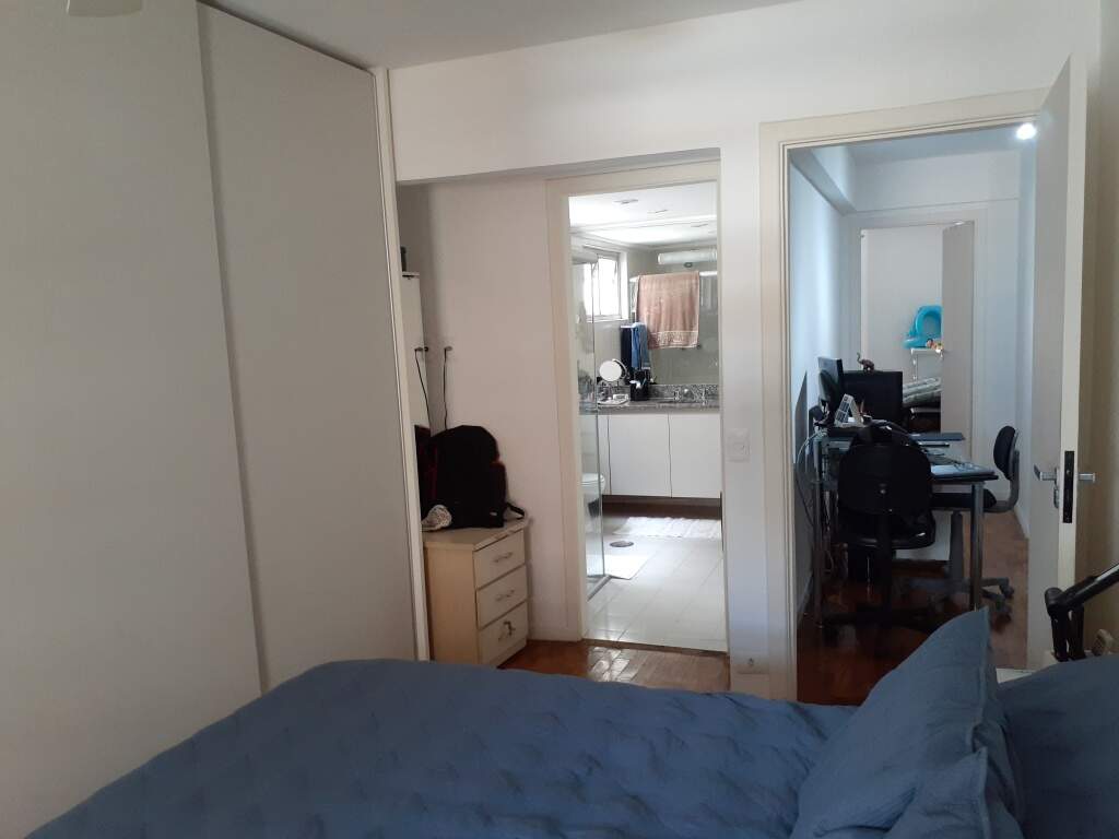 Apartamento à venda com 3 quartos, 138m² - Foto 4