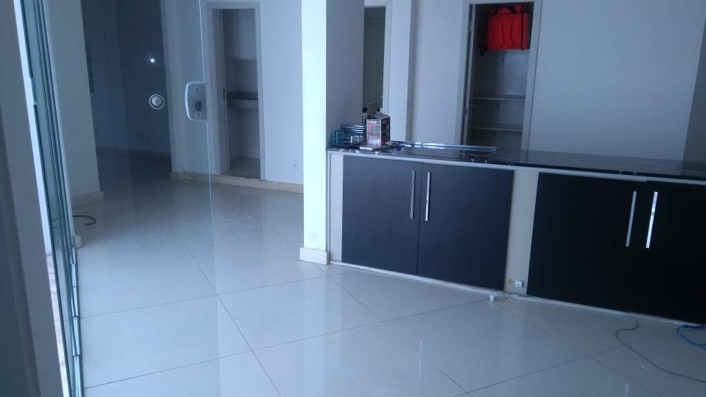 Conjunto Comercial-Sala à venda com 1 quarto, 72m² - Foto 21