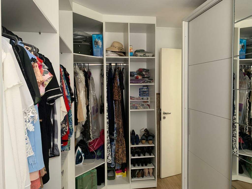 Apartamento à venda com 2 quartos, 58m² - Foto 17