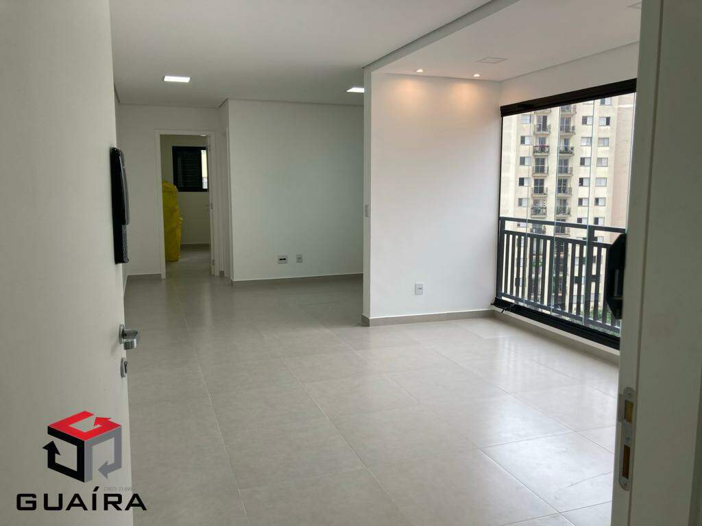 Apartamento à venda com 2 quartos, 65m² - Foto 1