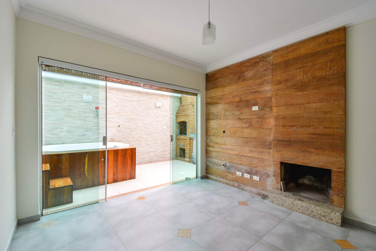 Sobrado à venda com 3 quartos, 120m² - Foto 2