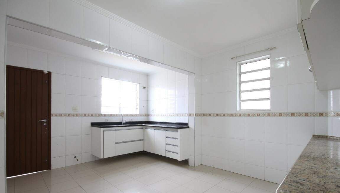 Sobrado à venda com 3 quartos, 150m² - Foto 5